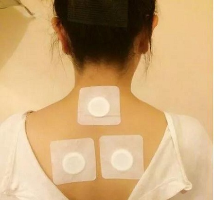 3、貼三伏貼后皮膚發(fā)紅發(fā)癢怎么辦？